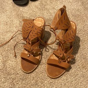 Dolce Vita Sandals lace up tan size 8